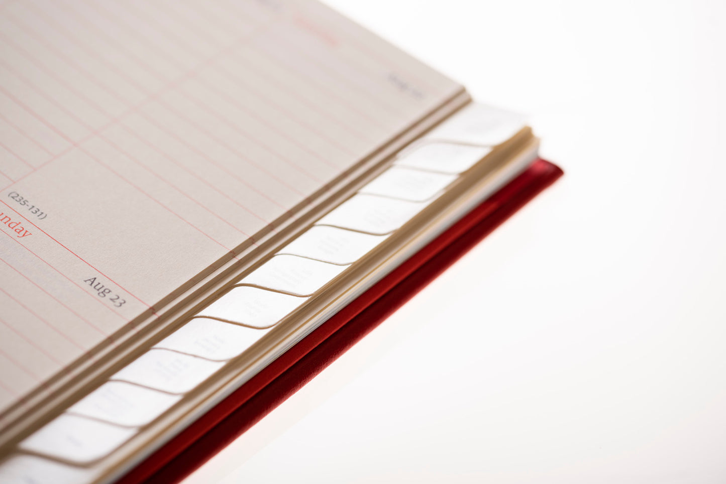 The Economist - 2024 - Desk Diary - Week to View - Red